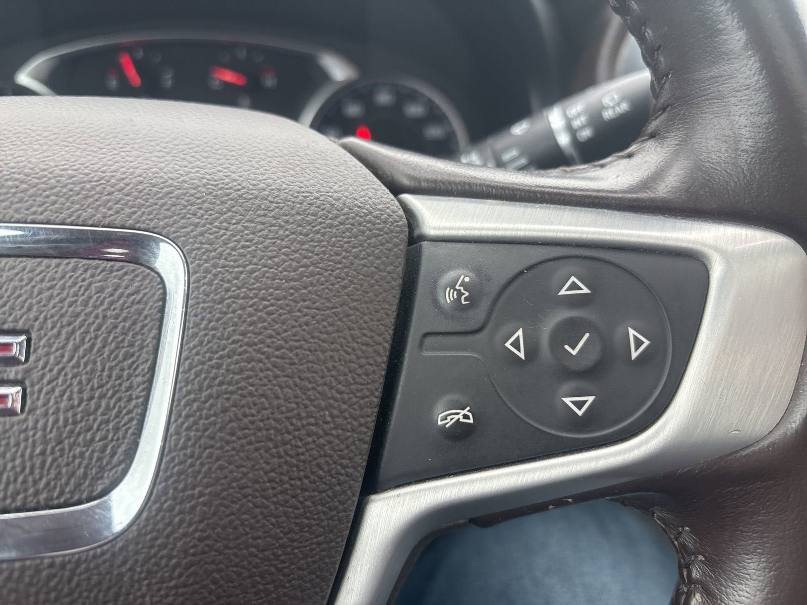 2020 GMC Acadia SLT - Photo 15