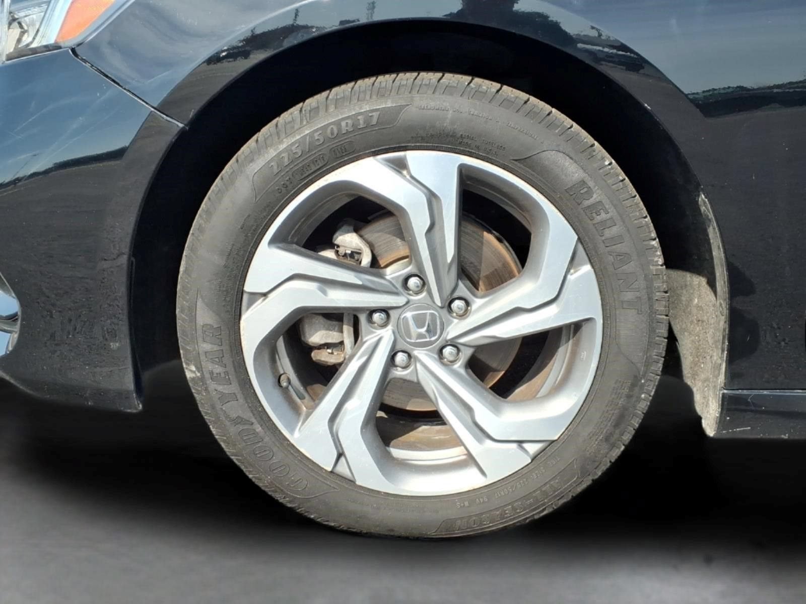 2019 Honda Accord Sedan EX 1.5T