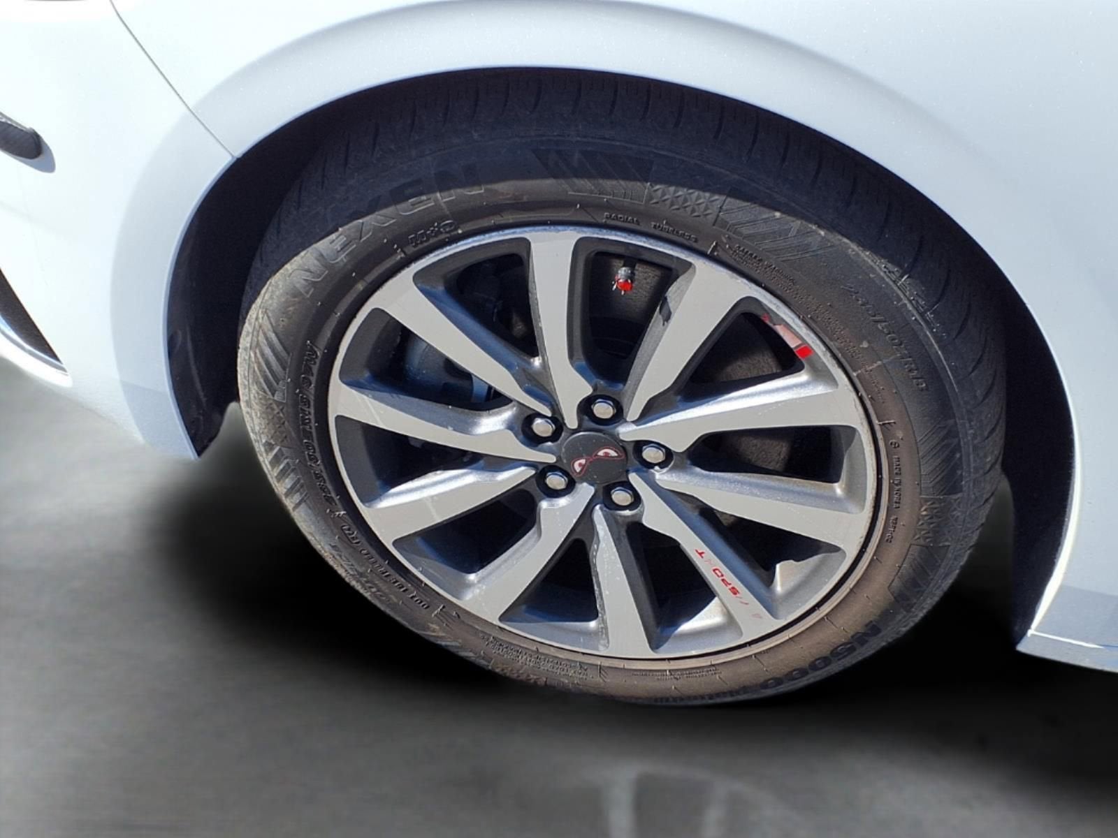 2020 Lincoln Continental Standard