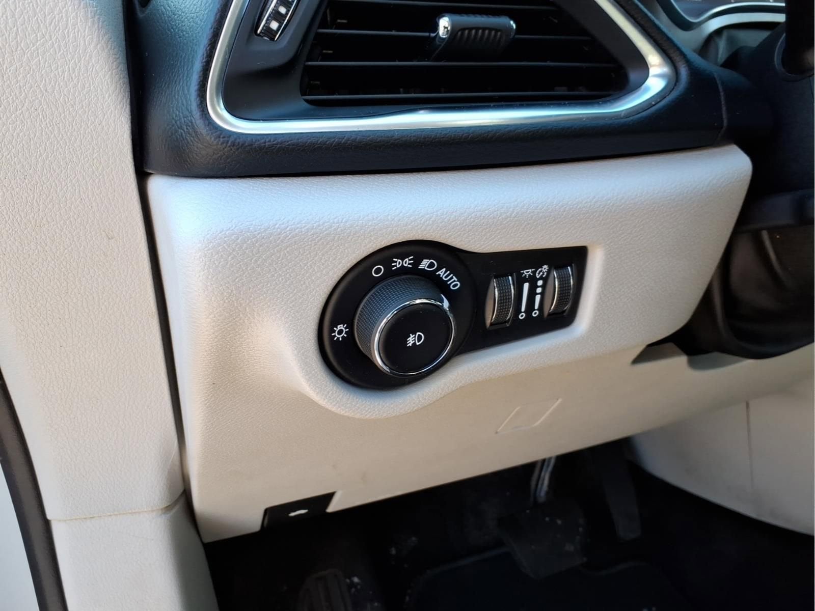 2019 Chrysler Pacifica Touring L Plus