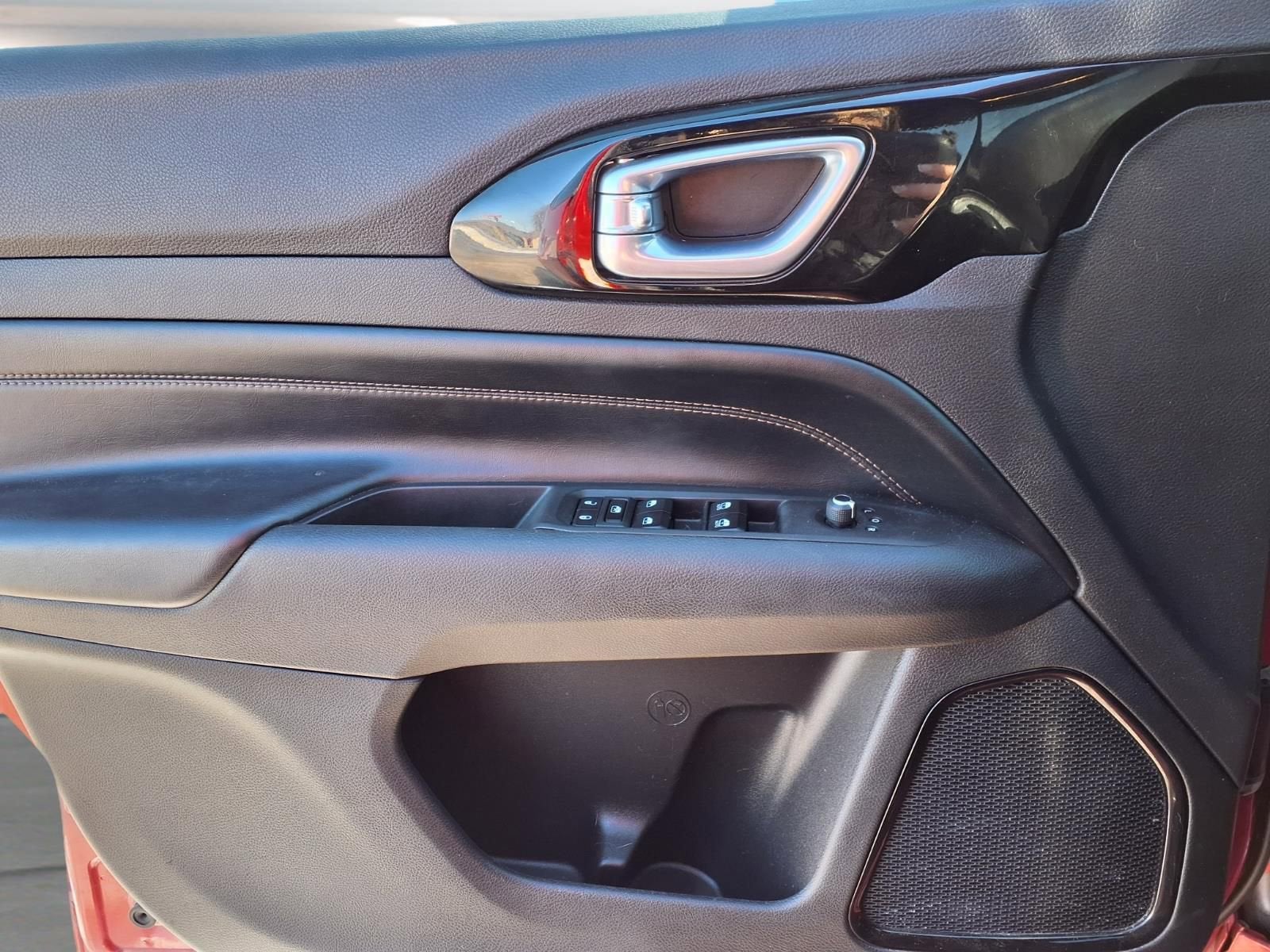 2023 Jeep Compass (RED) Edition