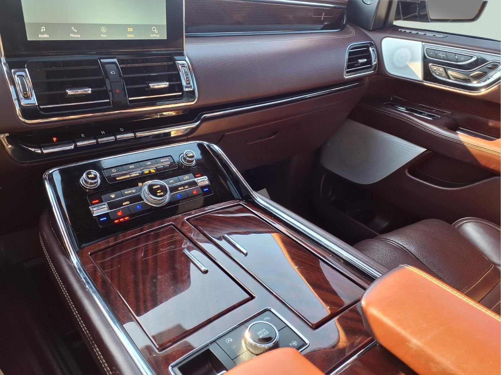 2021 Lincoln Navigator Black Label