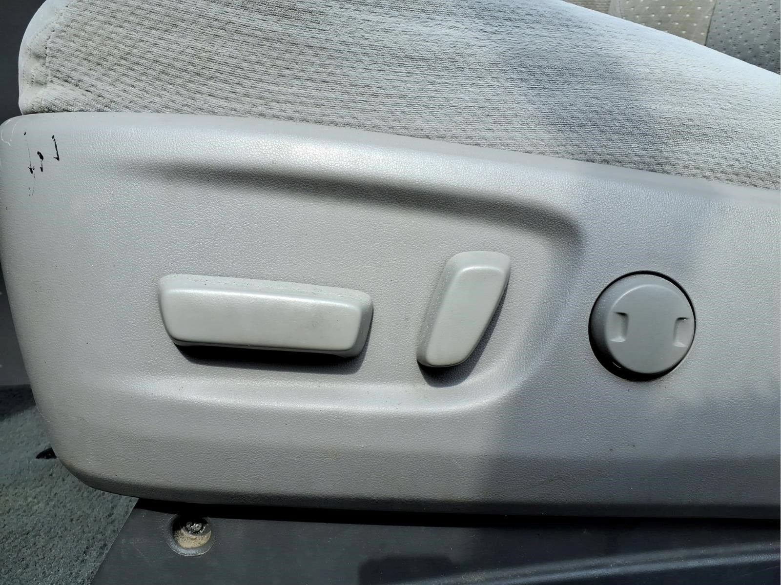 2018 Toyota Sienna LE Auto Access Seat