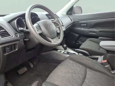 2024 Mitsubishi Outlander Sport S